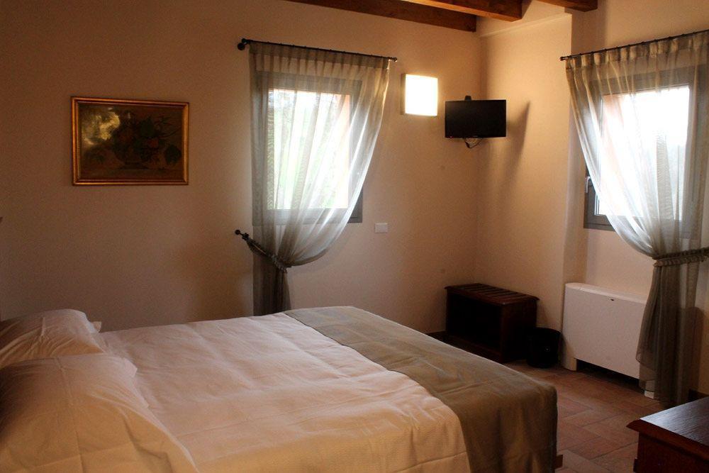 Agriturismo Ben Ti Voglio Bologna Bagian luar foto